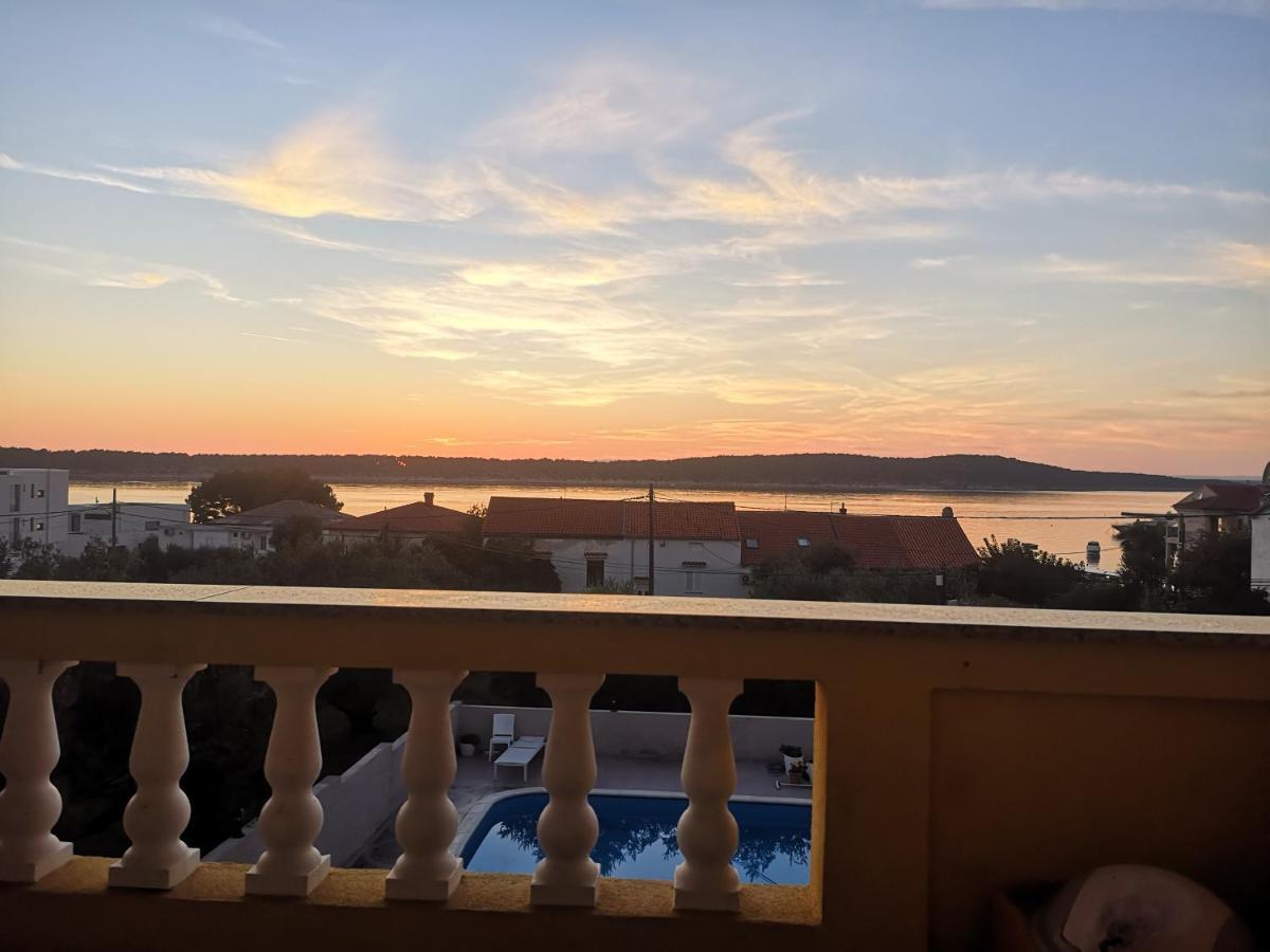 Casa Surya - Apartments With Sea View And Swimming Pool Barbat na Rabu Dış mekan fotoğraf