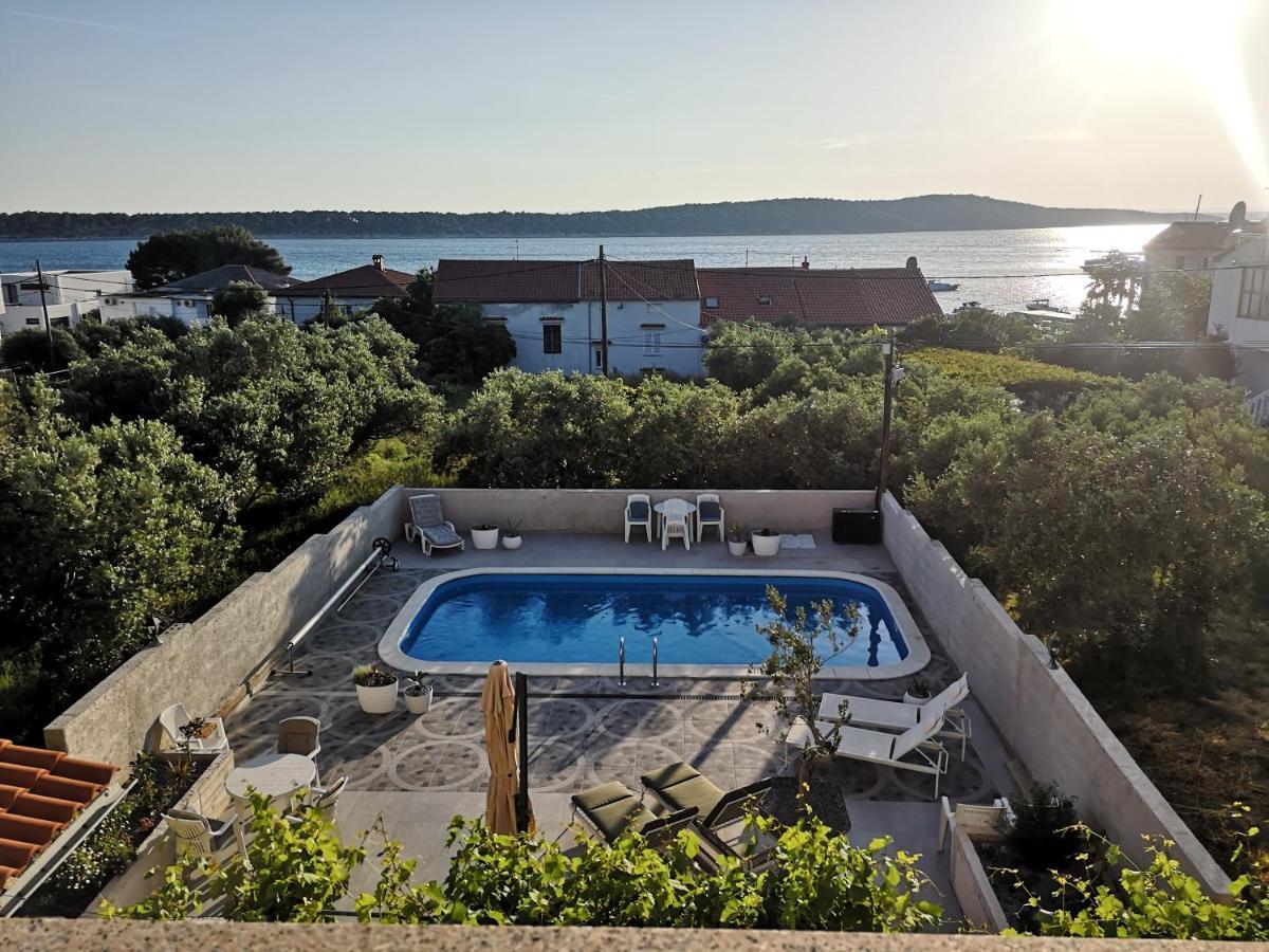 Casa Surya - Apartments With Sea View And Swimming Pool Barbat na Rabu Dış mekan fotoğraf